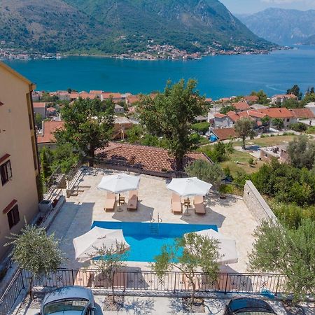 Our Sunset Apartments With Pool And Sea View Cattaro Esterno foto